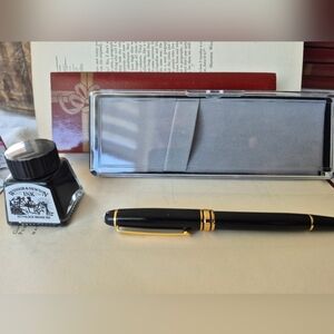 Brand New Iridium Made In Germany Black Fountain Pen with Gold Accents